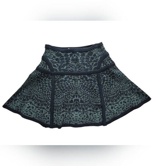 Diane von Furstenberg Flote skater skirt animal print DVF S - Picture 5 of 13